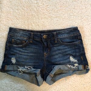 Aéropostale Shorty Mid Rise Shorts